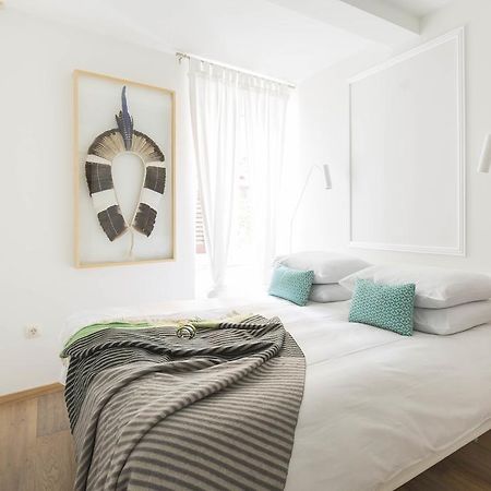 Apartment Baka Paula ロヴィニ エクステリア 写真